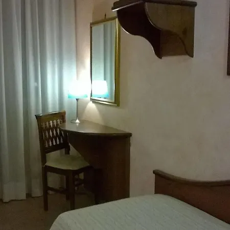 Cavour Hotel