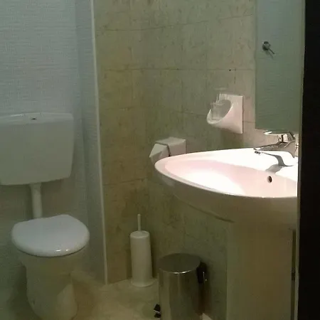 Cavour 2* Verona