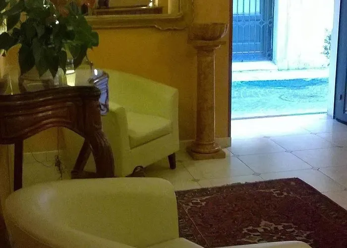 Cavour 2* فيرونا