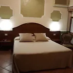克瓦尔酒店 酒店