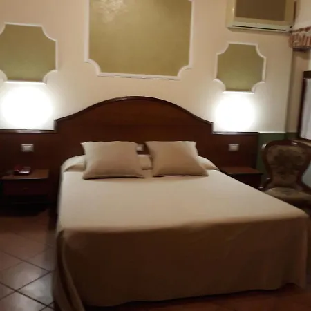 Cavour Hotel